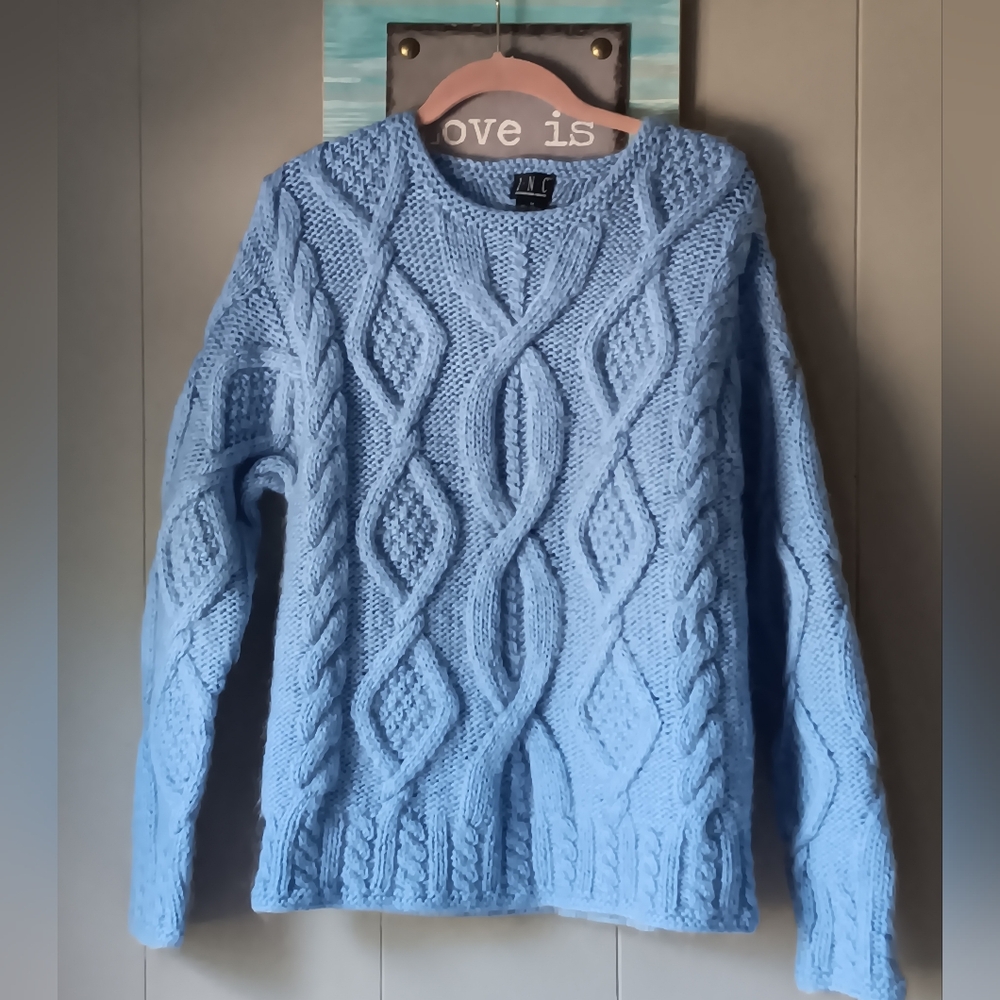 ‼️80s‼️ INC ‼️Powder Blue Cable Knit Sweater Size M⚘️ - Picture 1 of 3